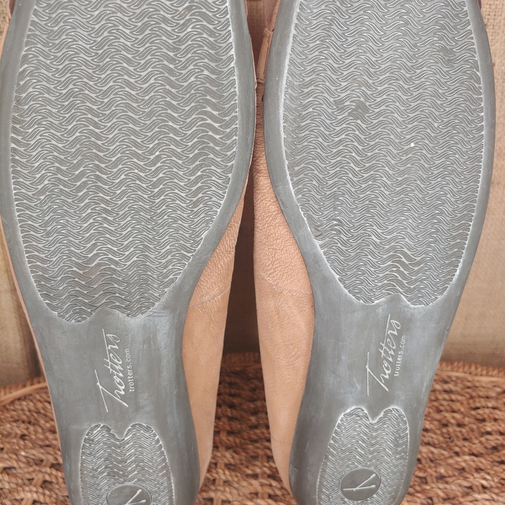 Women's Trotters shoes - Picture 8 of 8